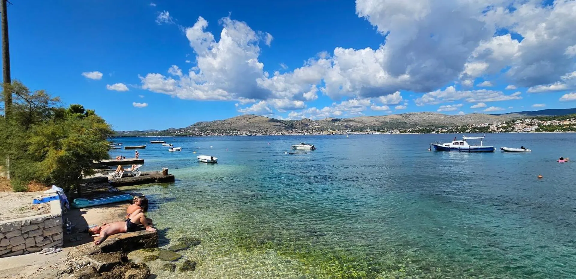 Spacious Villa Lush Garden Private Access To Beach - Villa Sherene Trogir Nyaraló